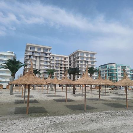 Beach Residence 10 Metri Pana La Plaja Navodari Exterior photo